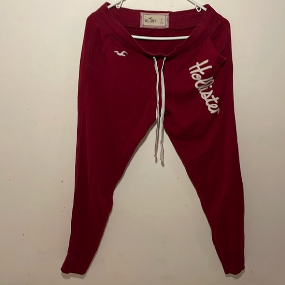 Hollister Embroidered Red Sweatpants - Picture 1 of 2